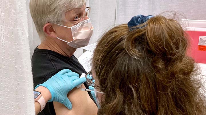 Dr. Francis Collins getting vaccinated
